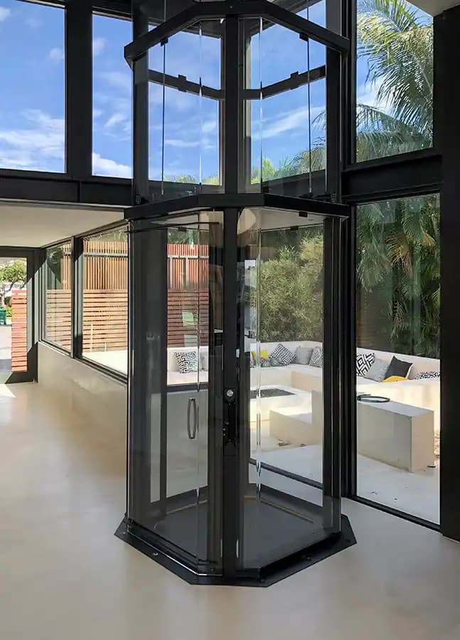 Vuelift Octagonal Gallery